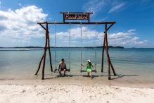 Wisata di Pulau Ranoh, hamparan pantai pasir putih yang buat kamu bahagia bersama si dia